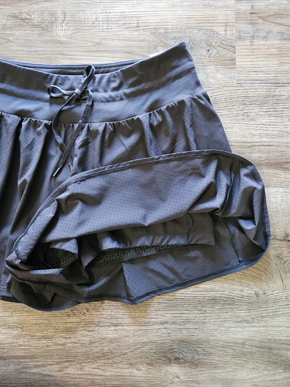 Calia Hi Rise Flowy Lined Performance Shorts - Picture 6 of 12